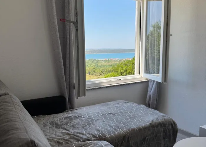 Mici * Ражанац